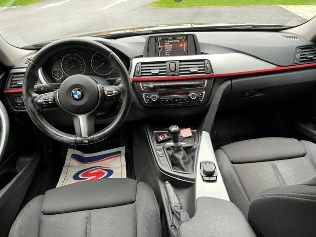 BMW 320d Sport Line 2013, bild 6/9