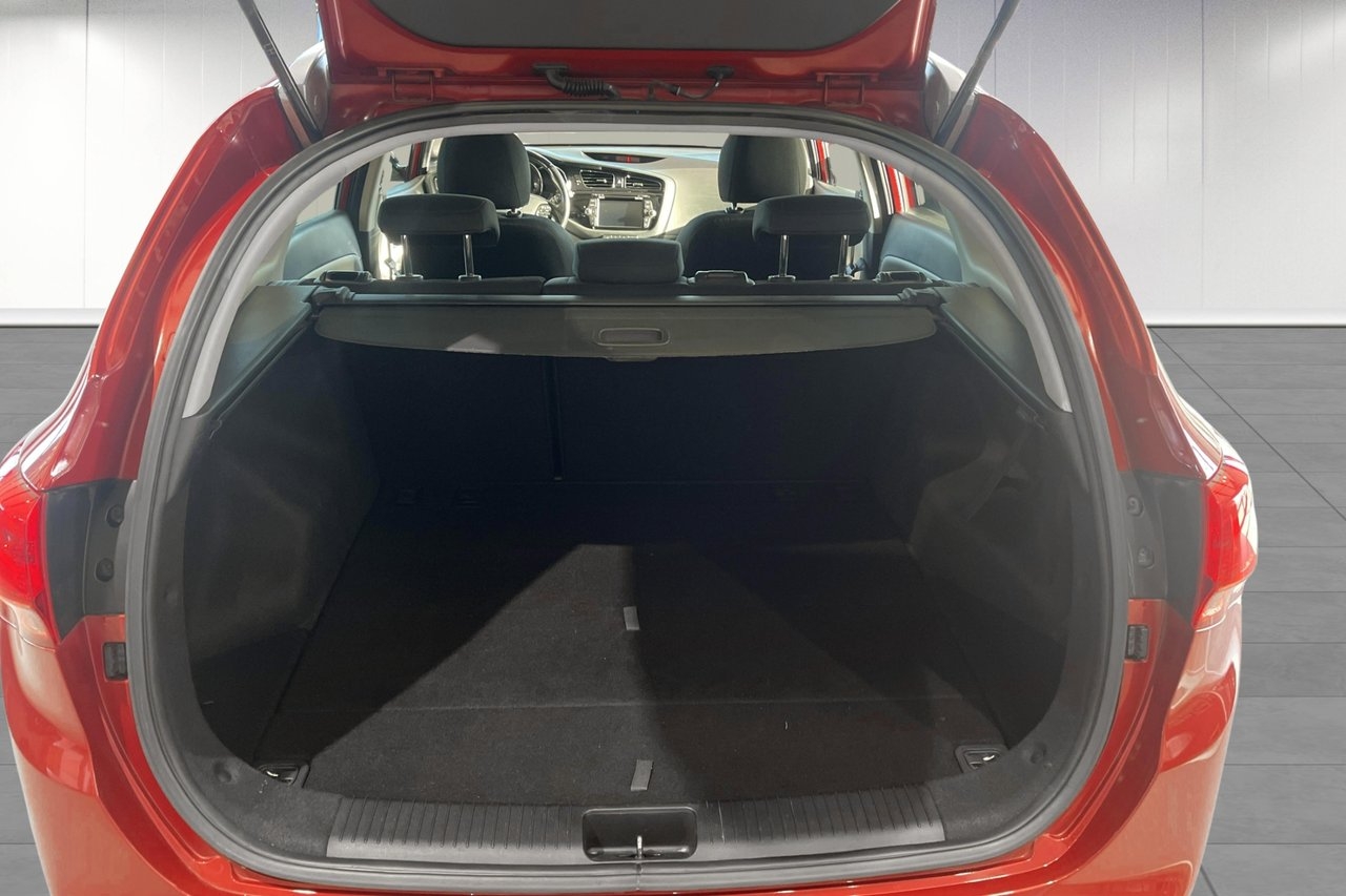 Kia Ceed 1.6 GDI 2015, bild 6/10