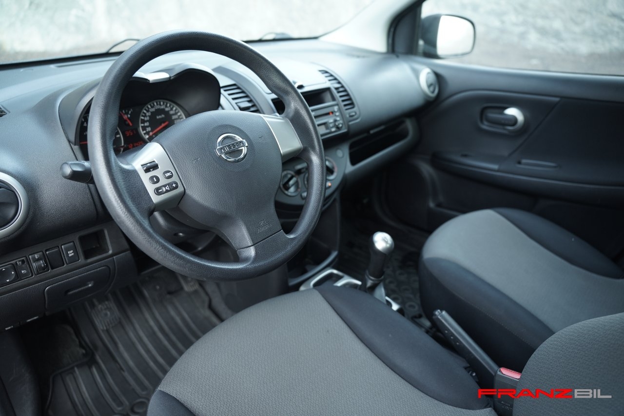 Nissan Note 2011, bild 7/10