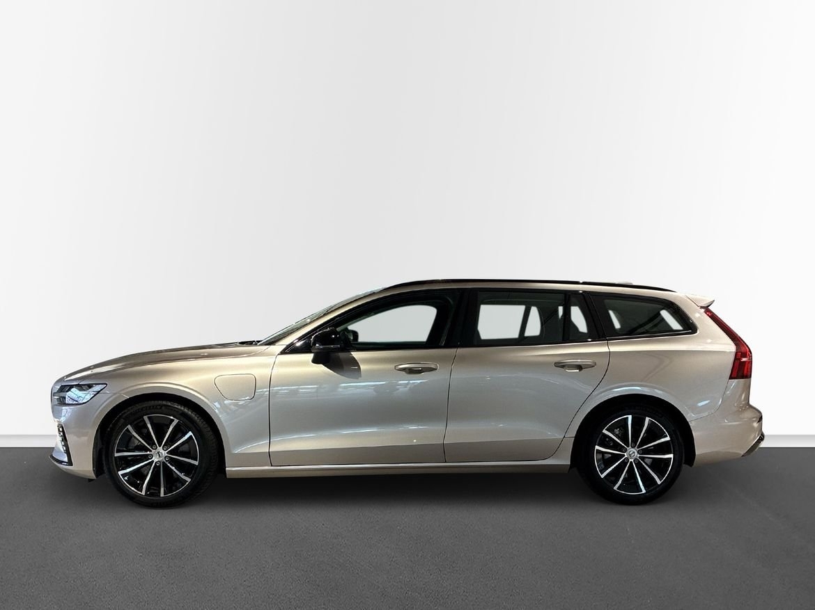Volvo V60 T6 Plus Dark Edition 2025, bild 3/10