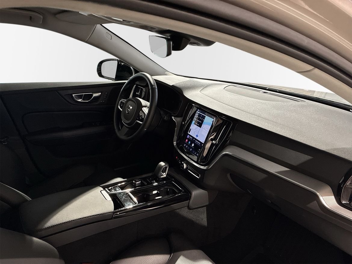 Volvo V60 T6 Plus Dark Edition 2025, bild 5/10