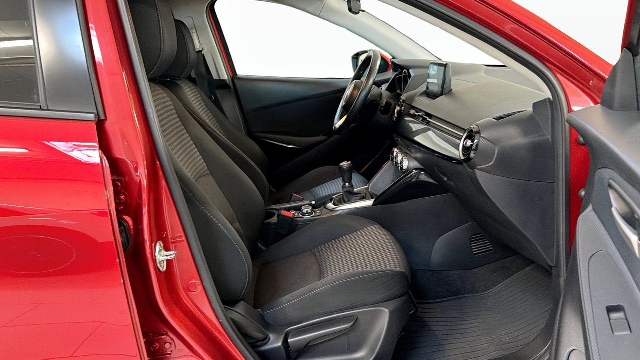 Mazda 2 SKYACTIV-G 90 2018, bild 3/10