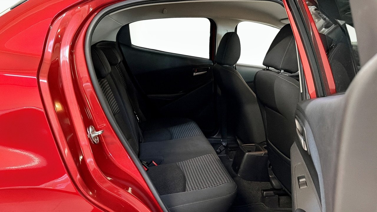 Mazda 2 SKYACTIV-G 90 2018, bild 5/10