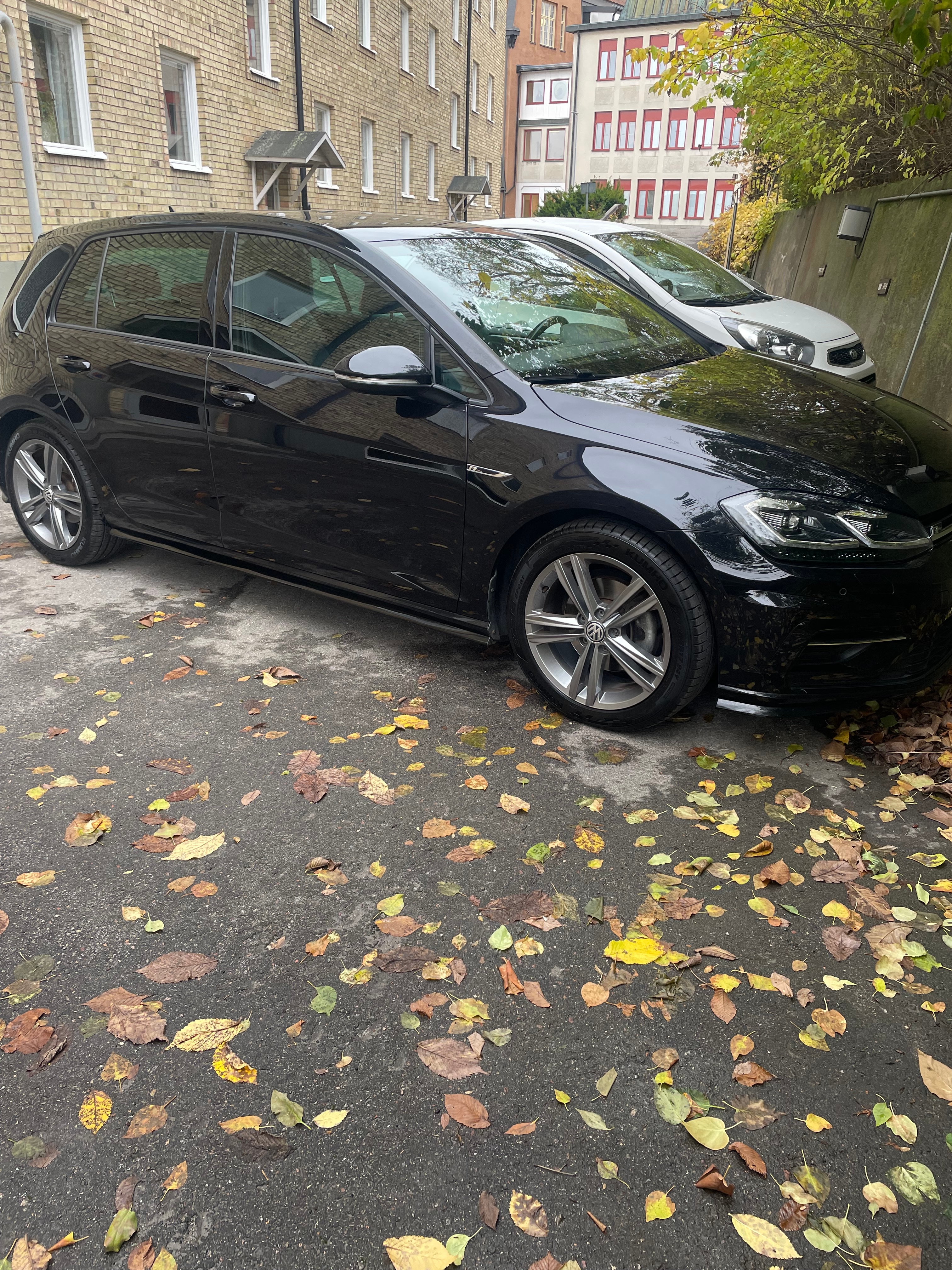 Volkswagen Golf 1.5 TSI R-Line 2019, bild 2/8