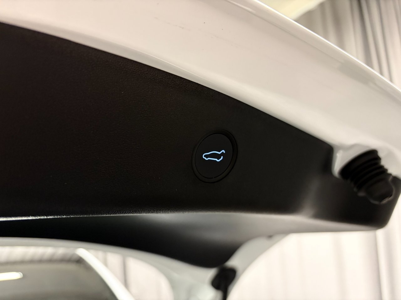 Tesla Model 3 2023, bild 7/10