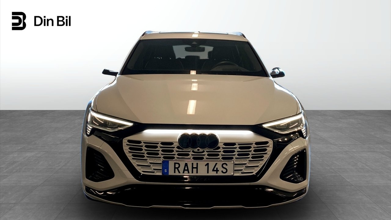 Audi e-tron 55 S line 2024, bild 4/10