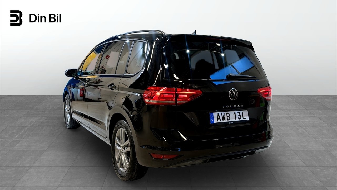 Volkswagen Touran 1.5 TSI 2025, bild 3/10