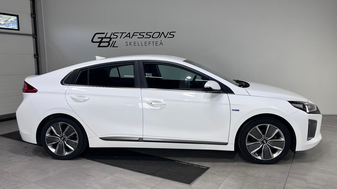 Hyundai IONIQ Hybrid 2017, bild 3/10