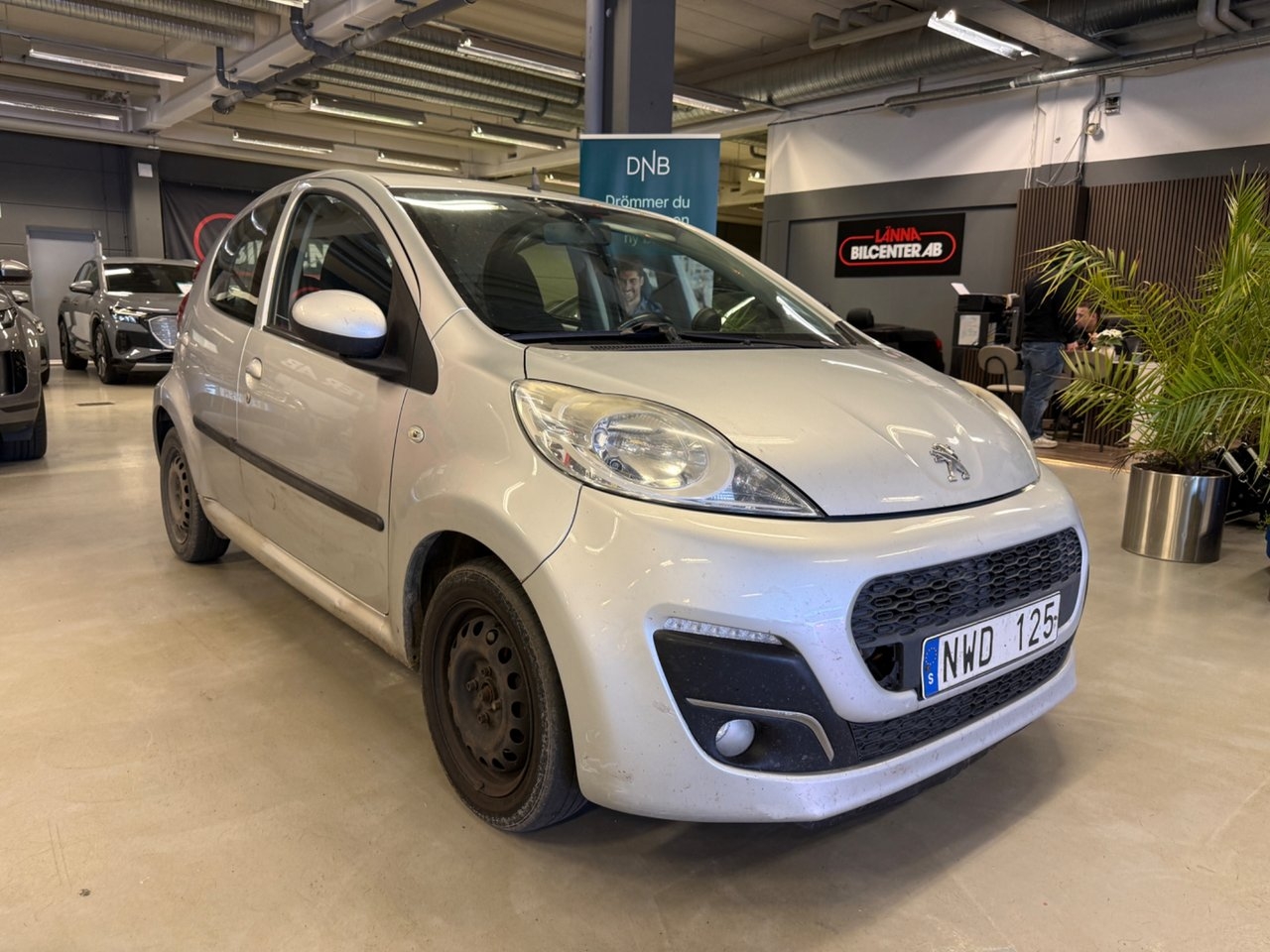 Peugeot 107 1.0 68 2012, bild 3/10