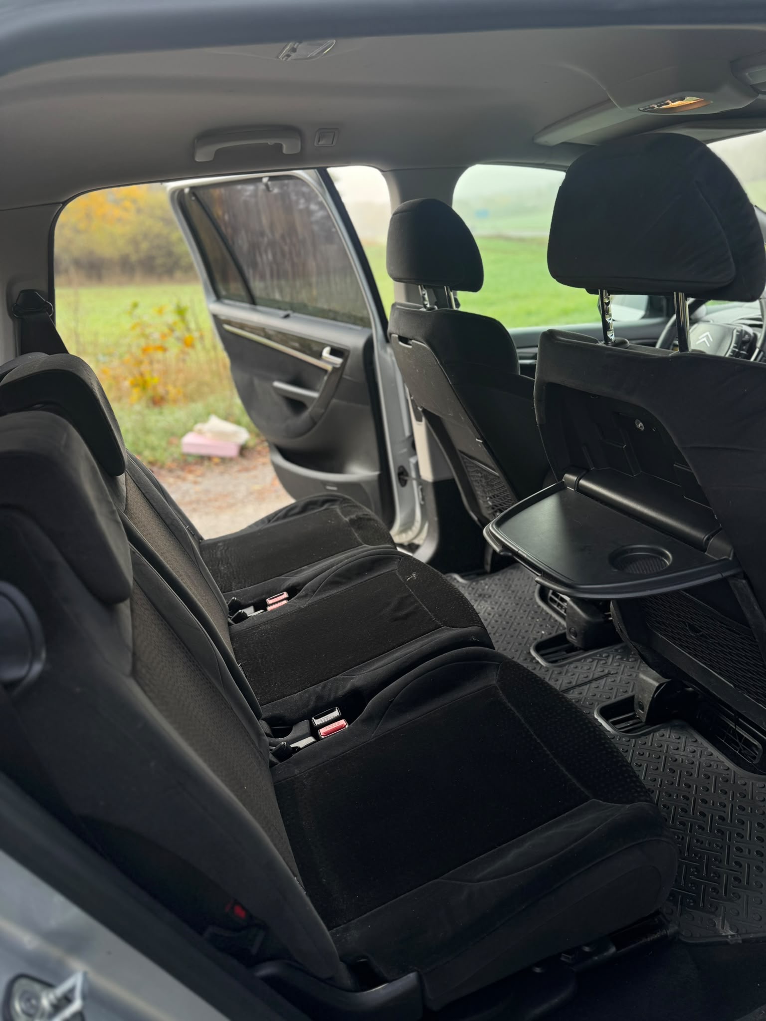 Citroen Grand C4 Picasso HDi 135 FAP EGS 2010, bild 5/10