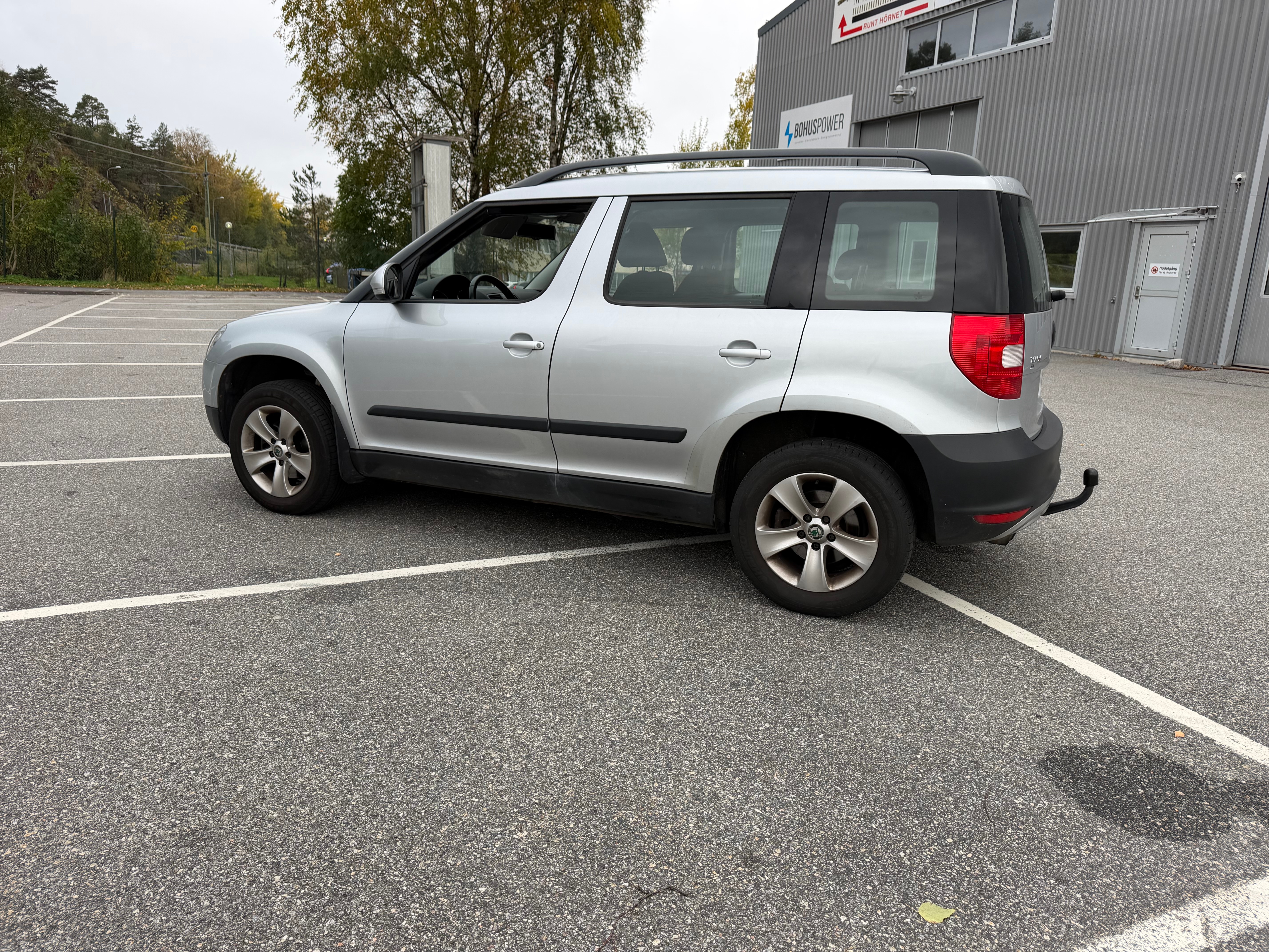 Skoda Yeti 1.8 TSI 2010, bild 3/8