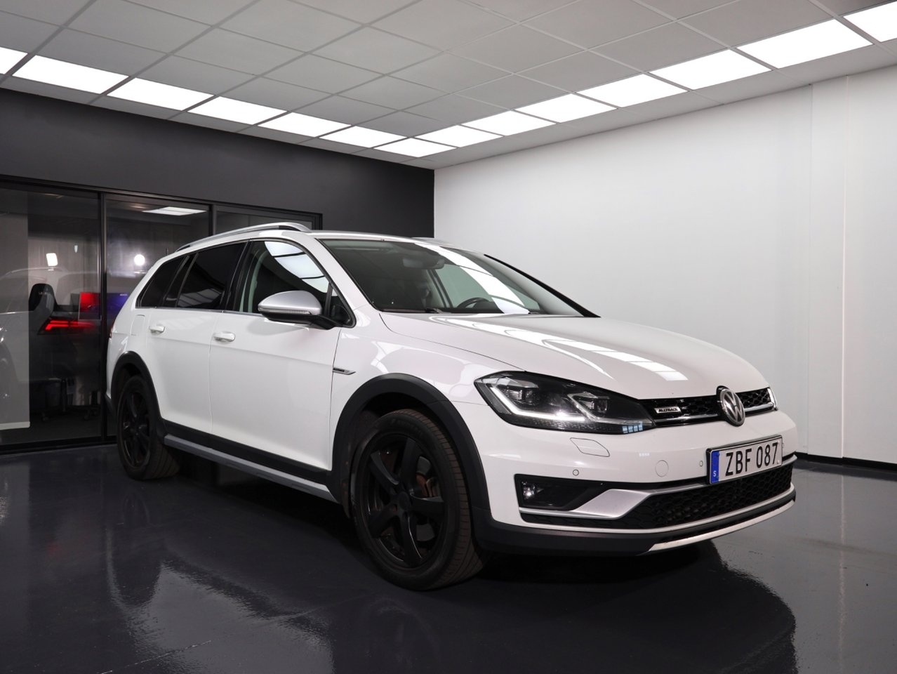 Volkswagen Golf 1.8 TSI 2018, bild 6/10