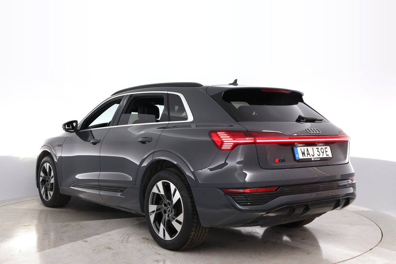 Audi e-tron 50 S line 2024, bild 4/10