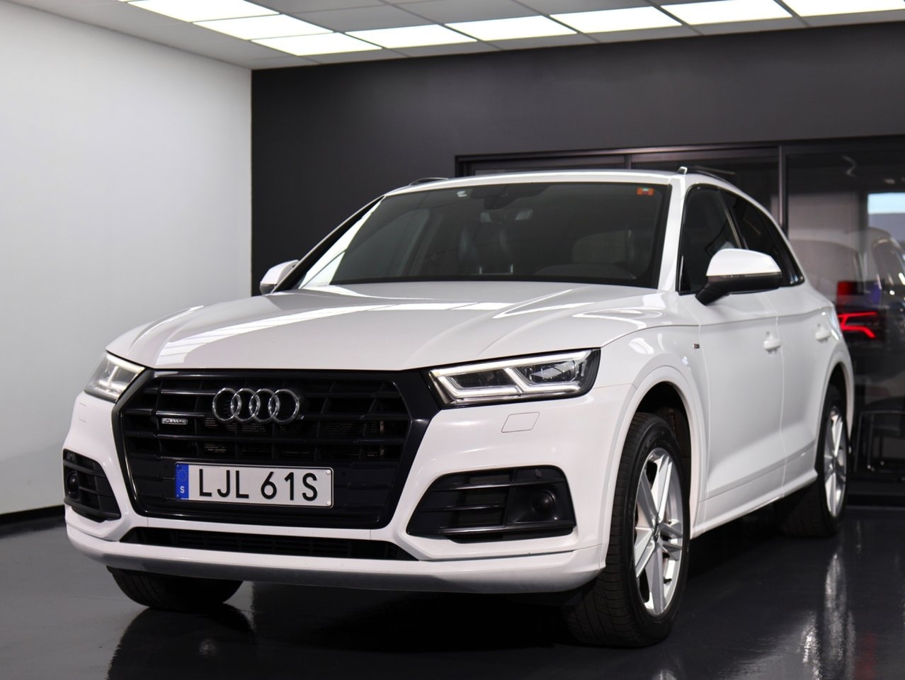 Audi Q5 55 TFSI e S line 2020, bild 3/10