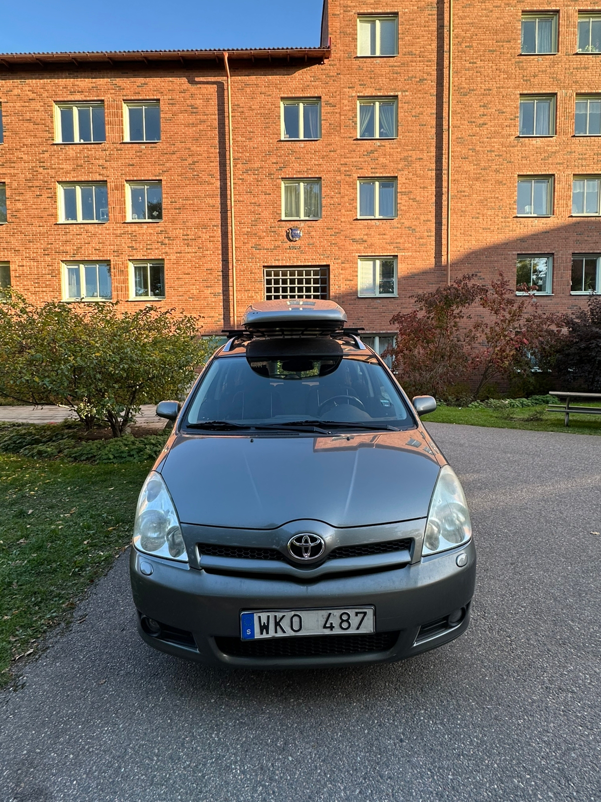 Toyota Corolla Verso 1.8 2004, bild 2/8
