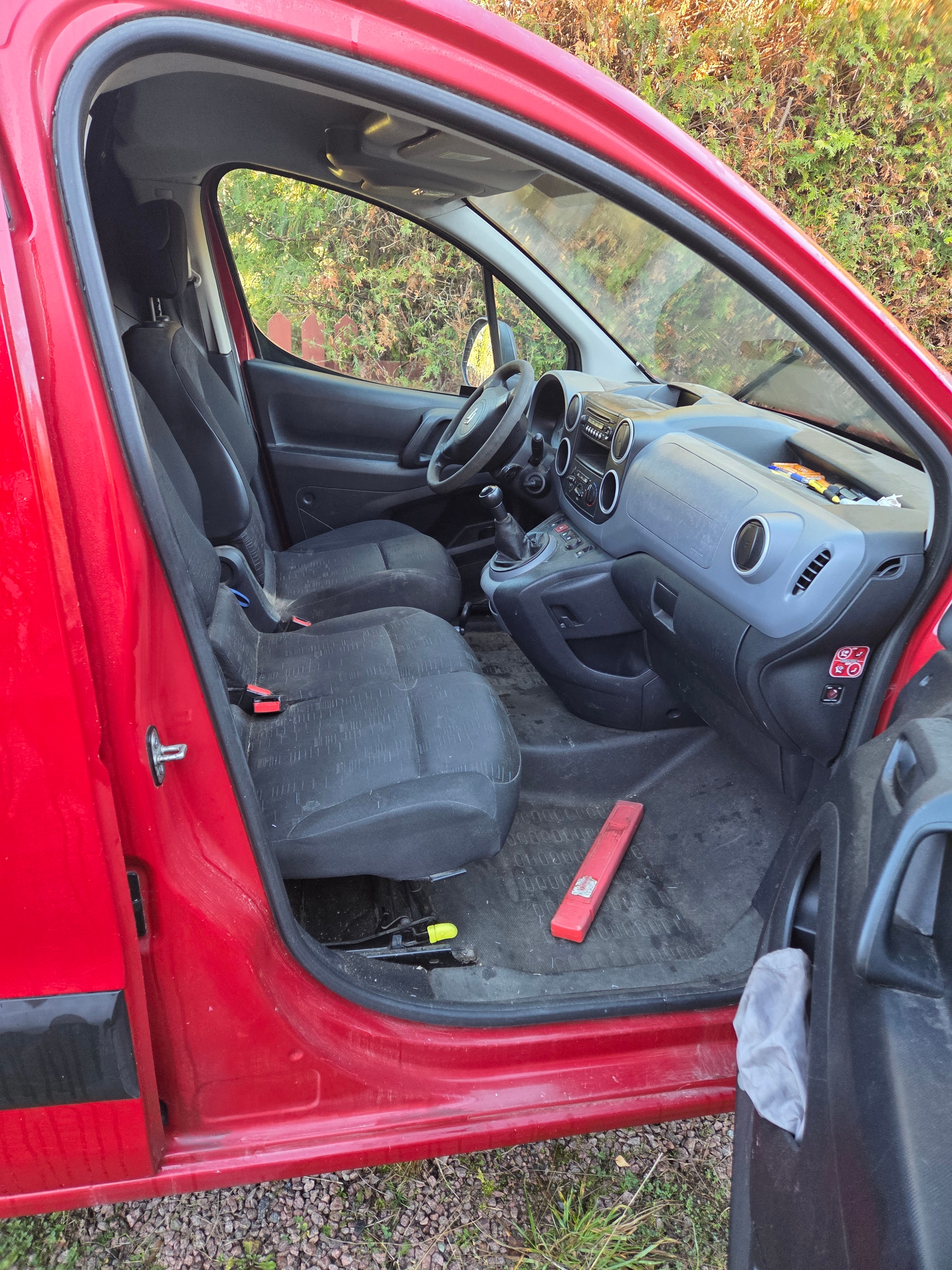 Citroen Berlingo HDi 90 FAP 2011, bild 4/4