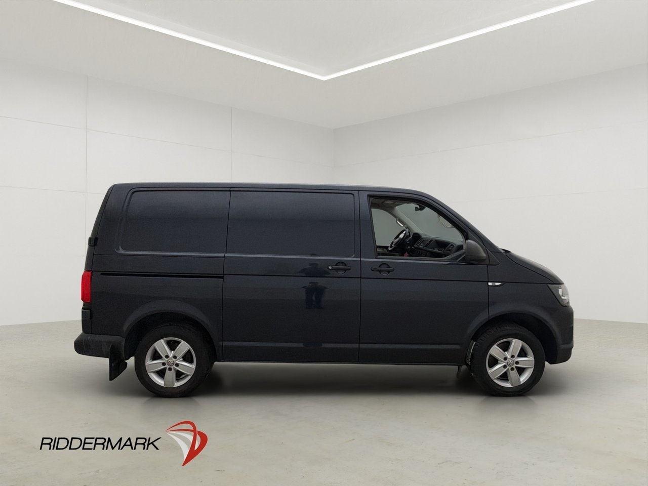 Volkswagen Transporter 2019, bild 2/10