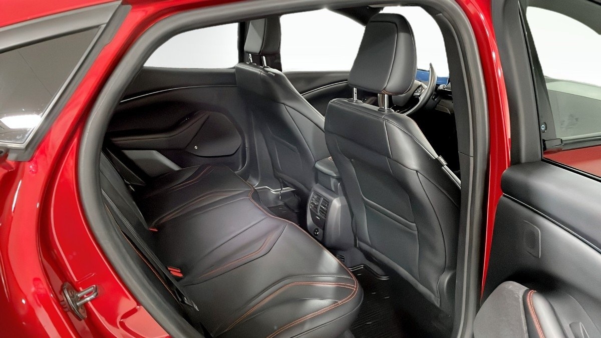 Ford Mustang Mach-E 2021, bild 5/10