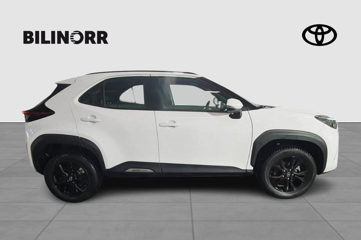 Toyota Yaris Cross 1.5 Hybrid 116 2023, bild 7/10