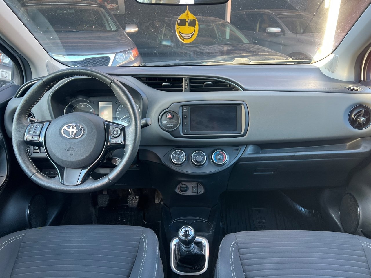 Toyota Yaris 1.5 Active 2019, bild 6/9