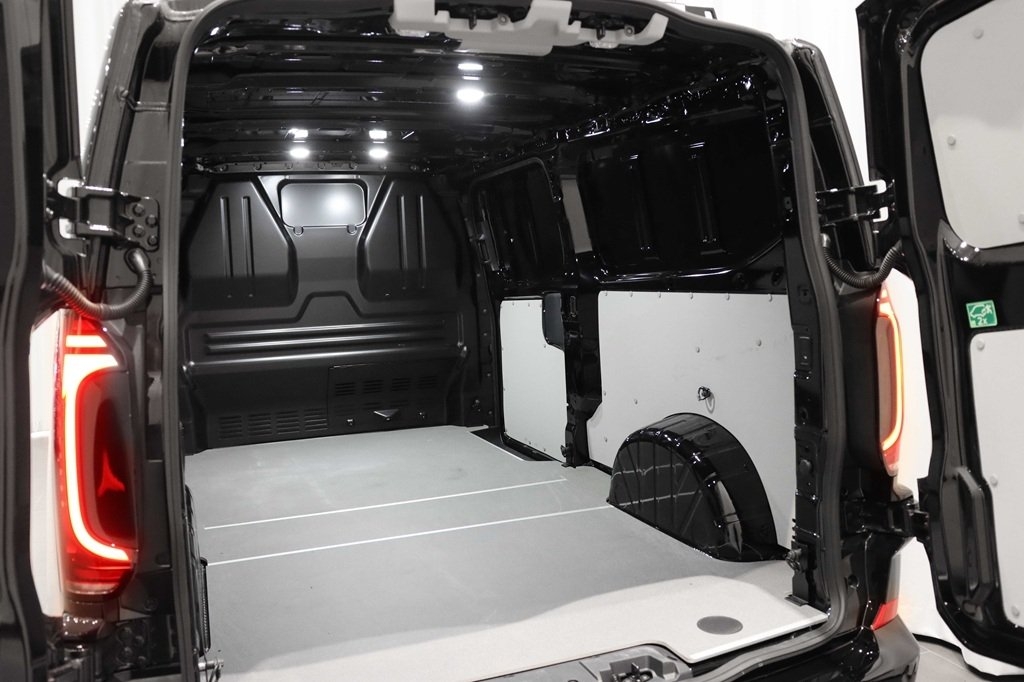 Volkswagen Transporter 2.0 TDI 2025, bild 4/10