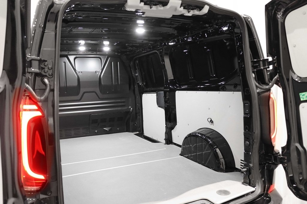 Volkswagen Transporter 2.0 TDI 2025, bild 4/10