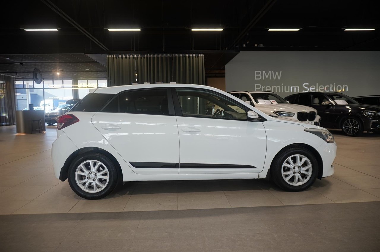 Hyundai i20 1.2 2016, bild 7/10