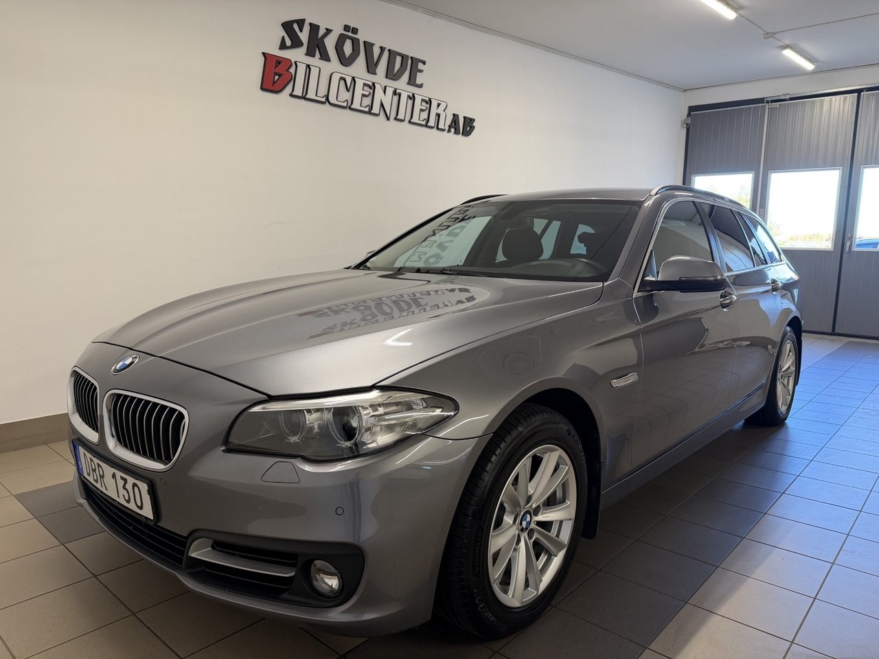 BMW 520d 2014, bild 2/10