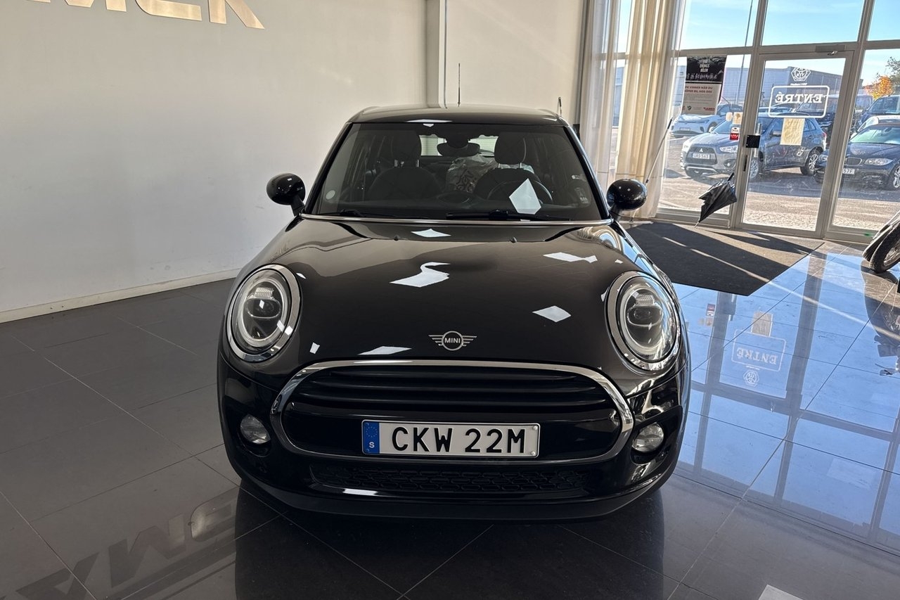 MINI Cooper 2019, bild 2/8