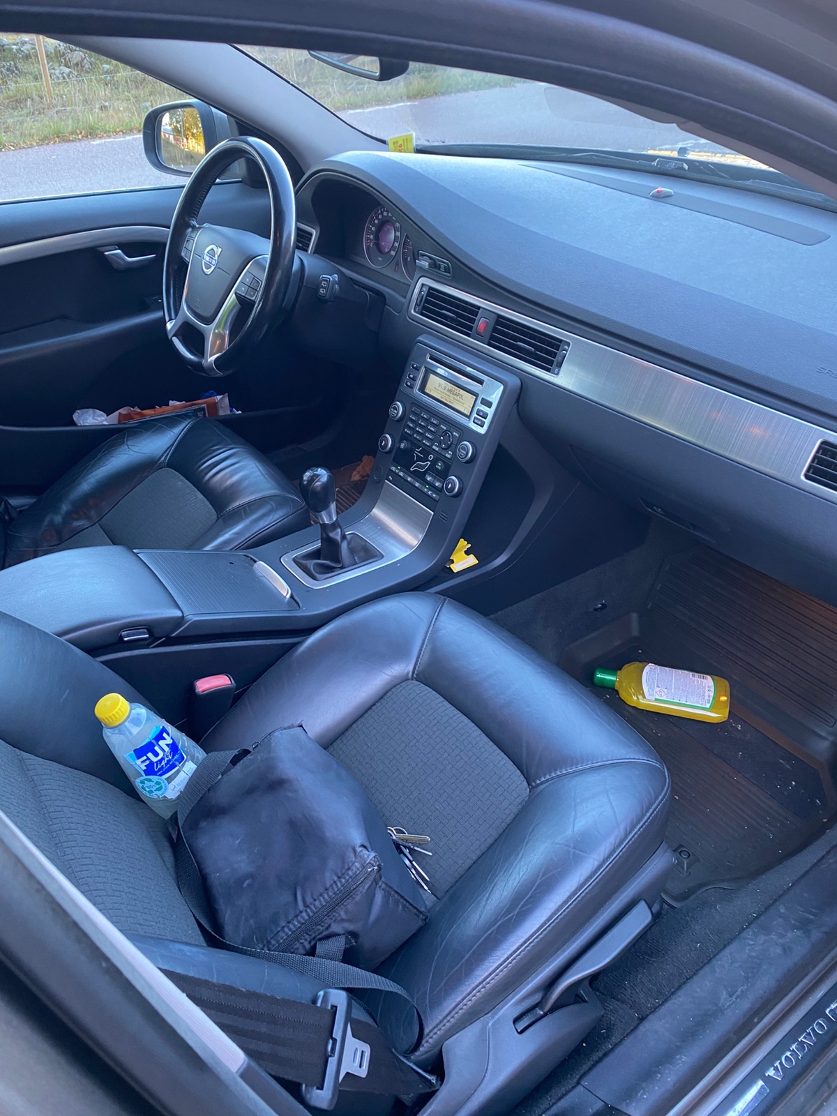 Volvo V70 2.4D 2010, kuva 5/6