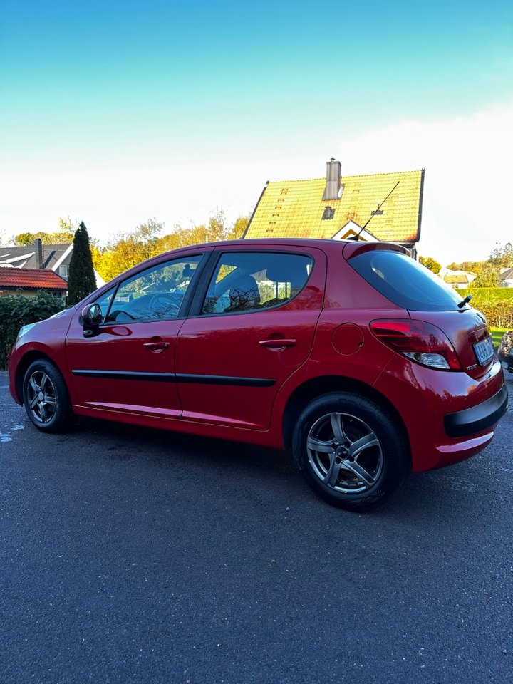 Peugeot 207 HDi FAP 70 2010, bild 4/10