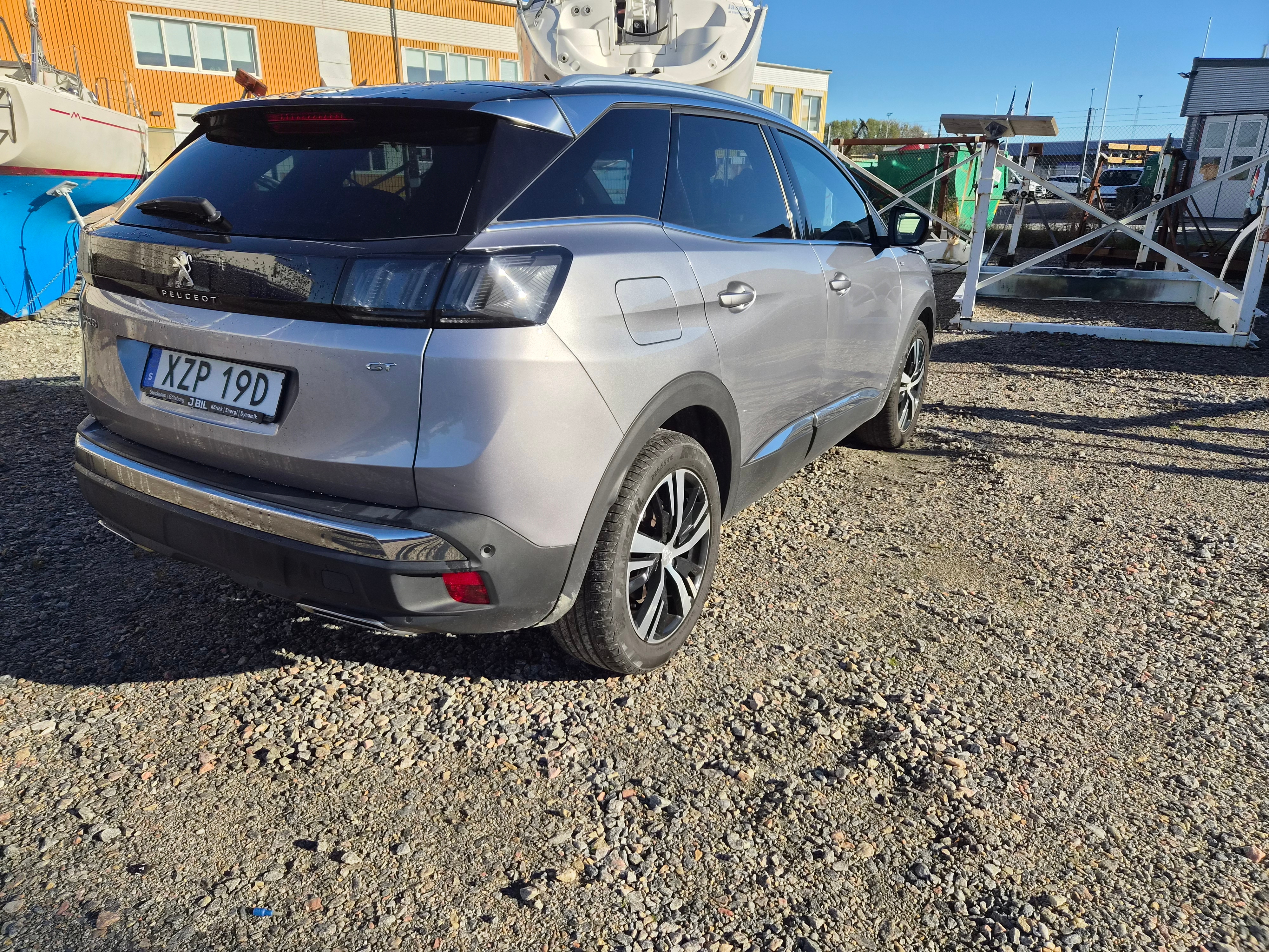Peugeot 3008 1.2 PureTech 130 2021, bild 2/7