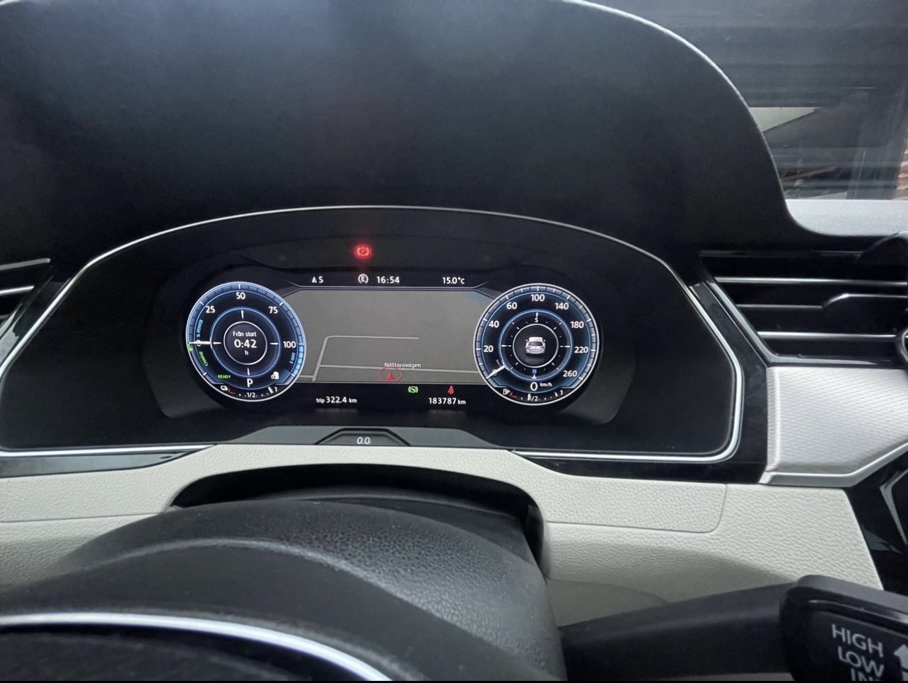 Volkswagen Passat GTE Business 2016, bild 3/10