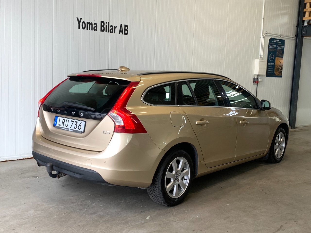Volvo V60 Momentum 2012, bild 4/10