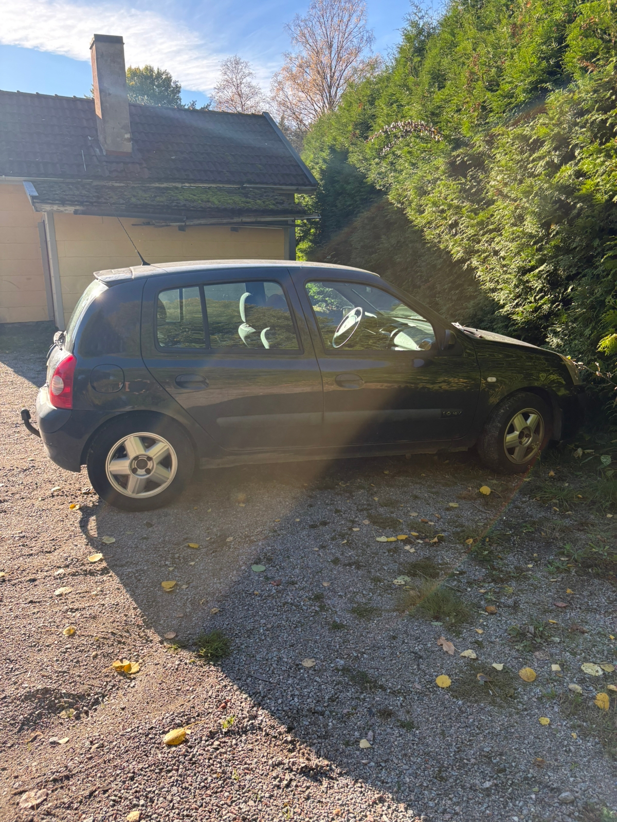 Renault Clio 1.6 16V 2005, bild 3/7