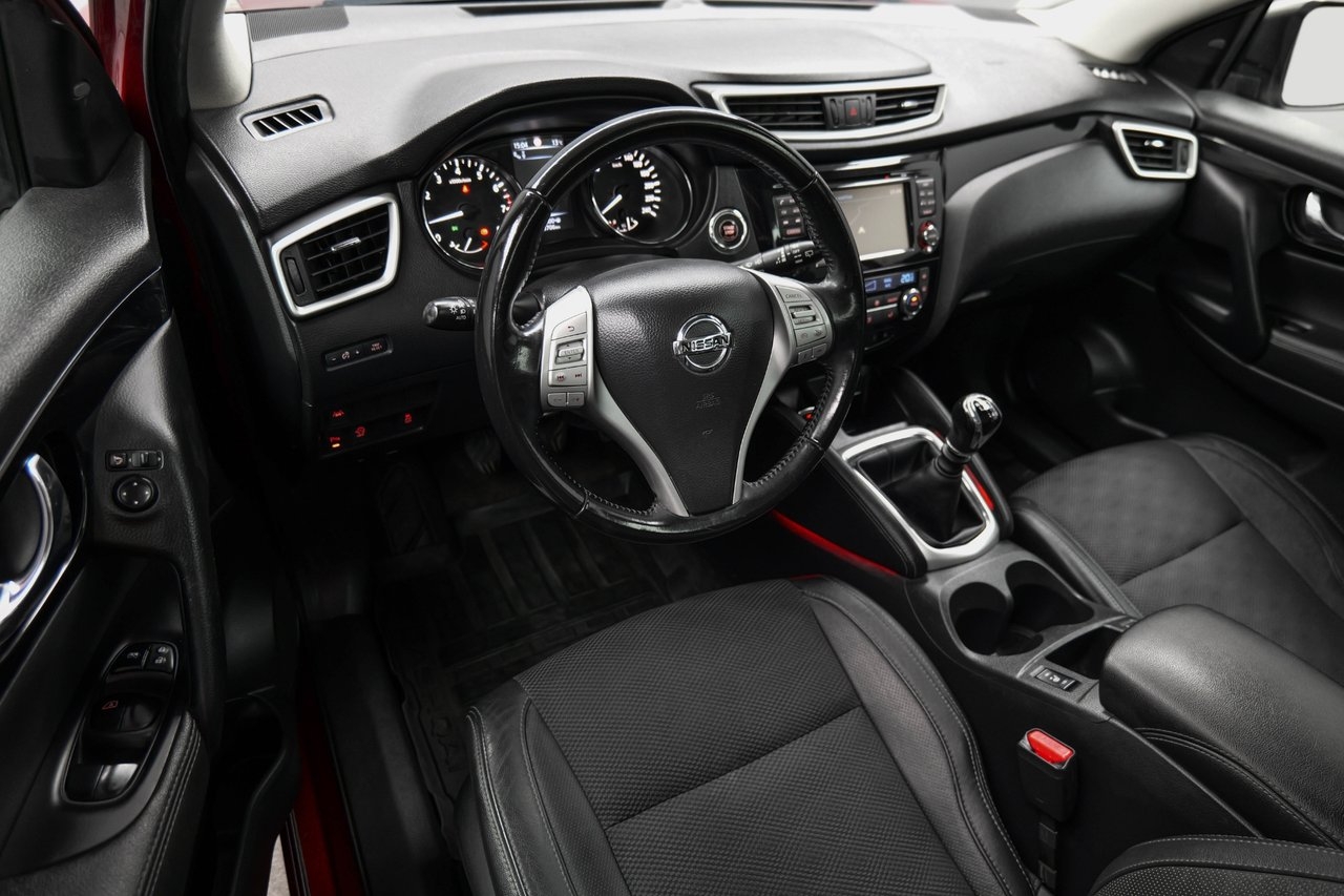 Nissan Qashqai 1.2 DIG-T Tekna 2016, bild 4/10