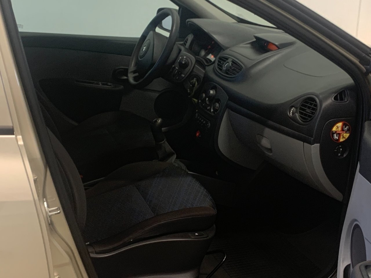 Renault Clio 1.2 16V 2007, bild 6/10