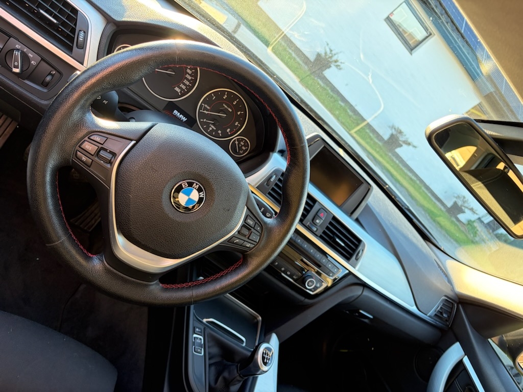 BMW 318d 2016, bild 4/7