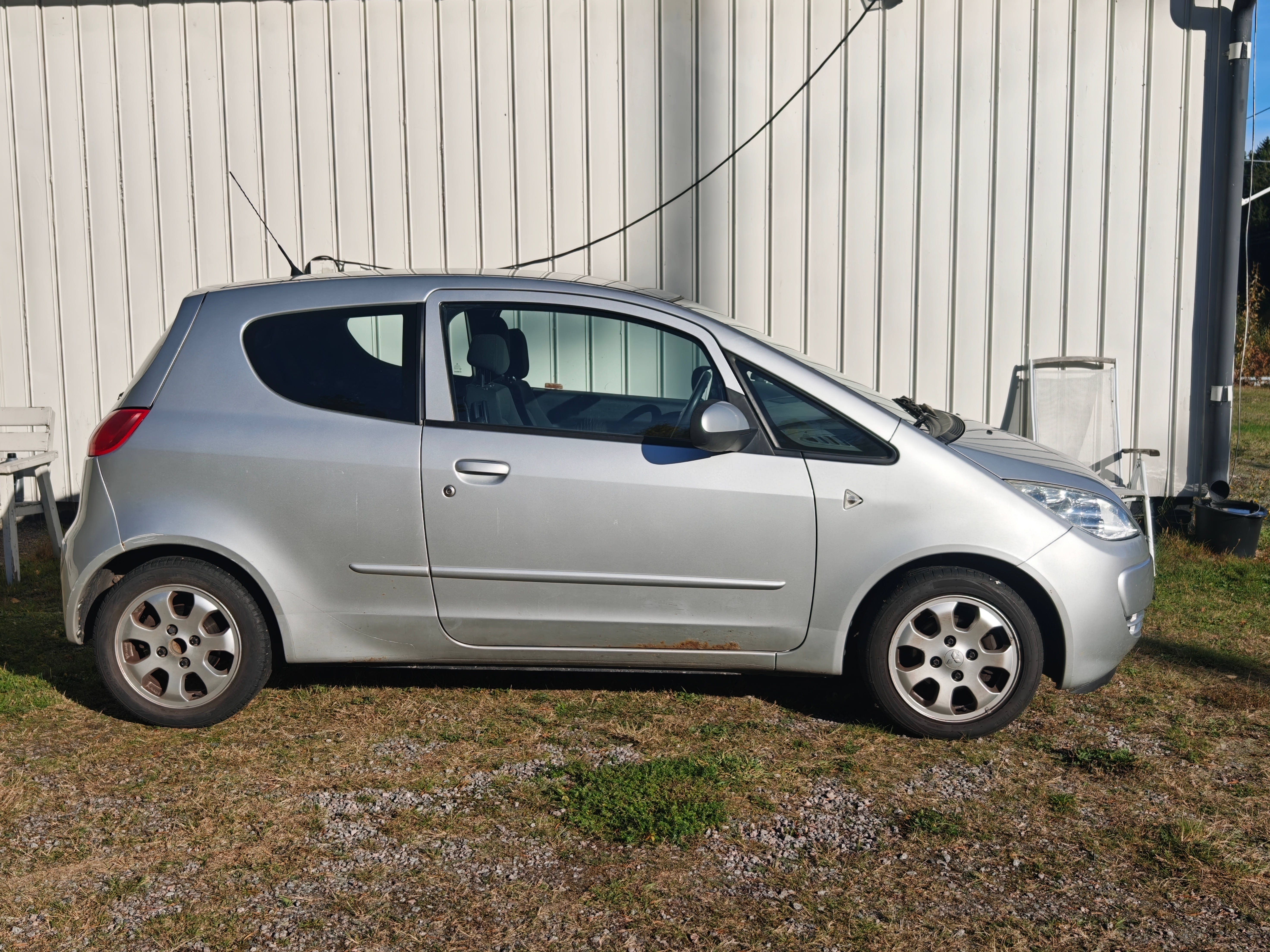 Mitsubishi Colt 1.3 2006, bild 2/6