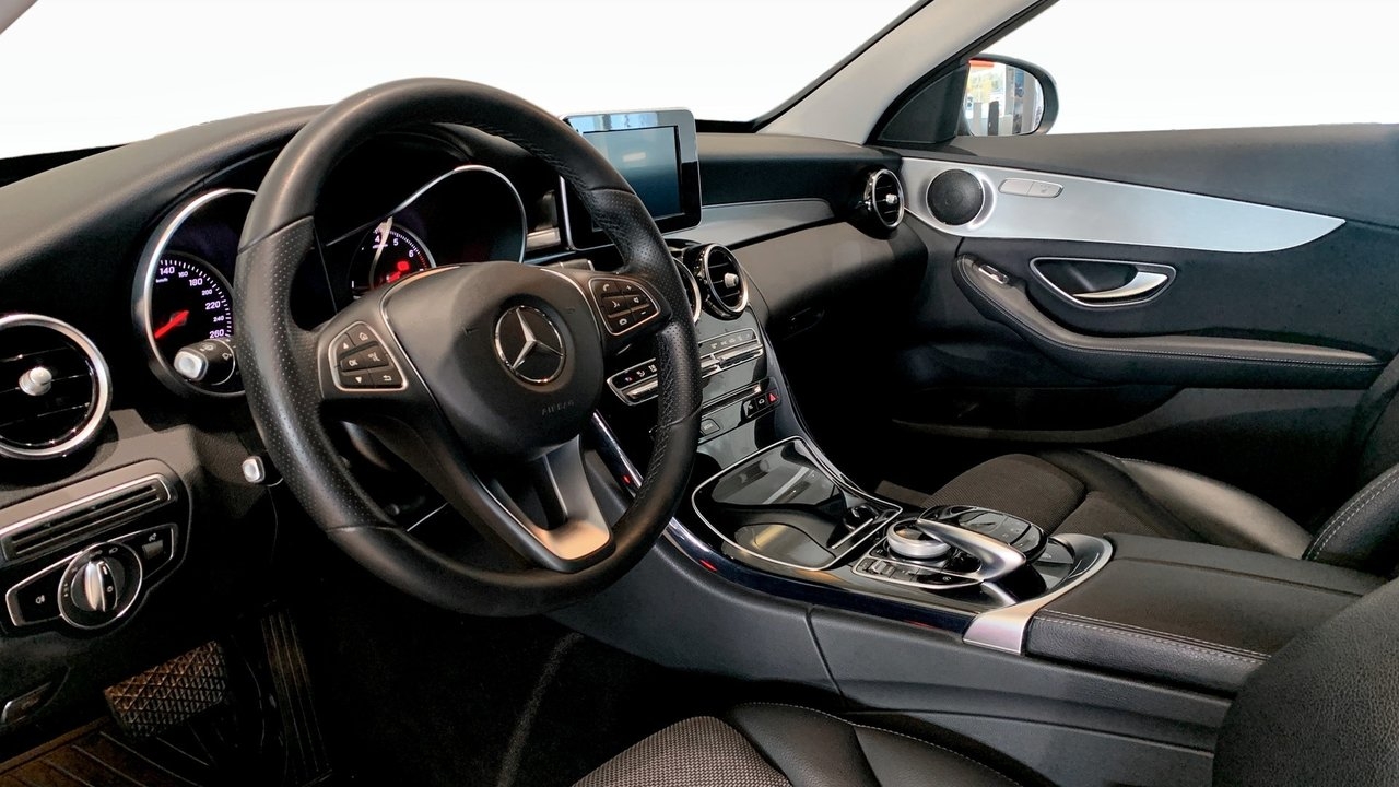 Mercedes-Benz C 180 Avantgarde 2018, bild 7/10