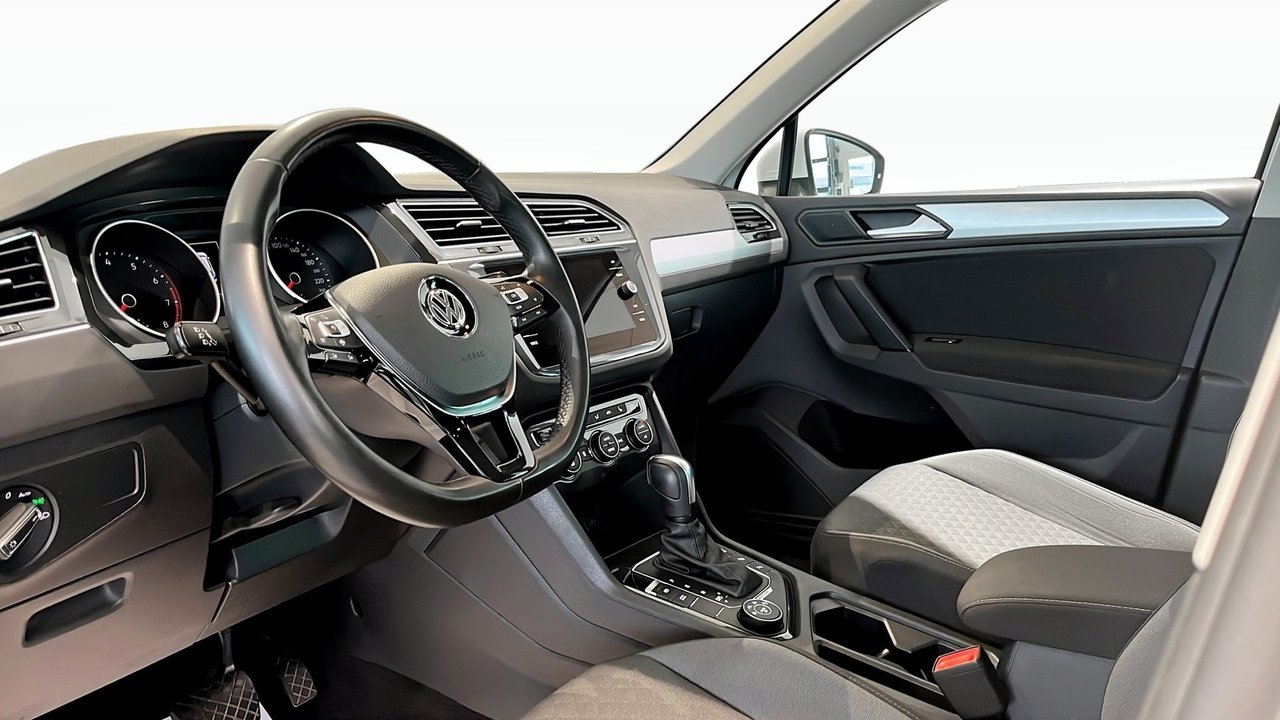 Volkswagen Tiguan 2.0 TSI 2020, bild 7/10