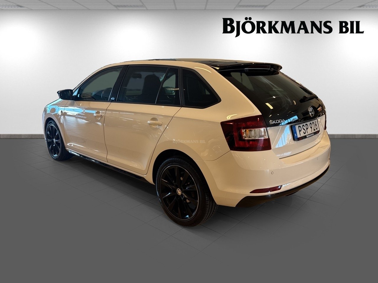 Skoda Rapid 1.2 TSI Monte Carlo 2015, bild 6/10