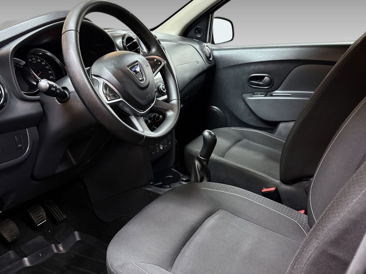 Dacia Sandero TCe 90 2020, bild 4/6