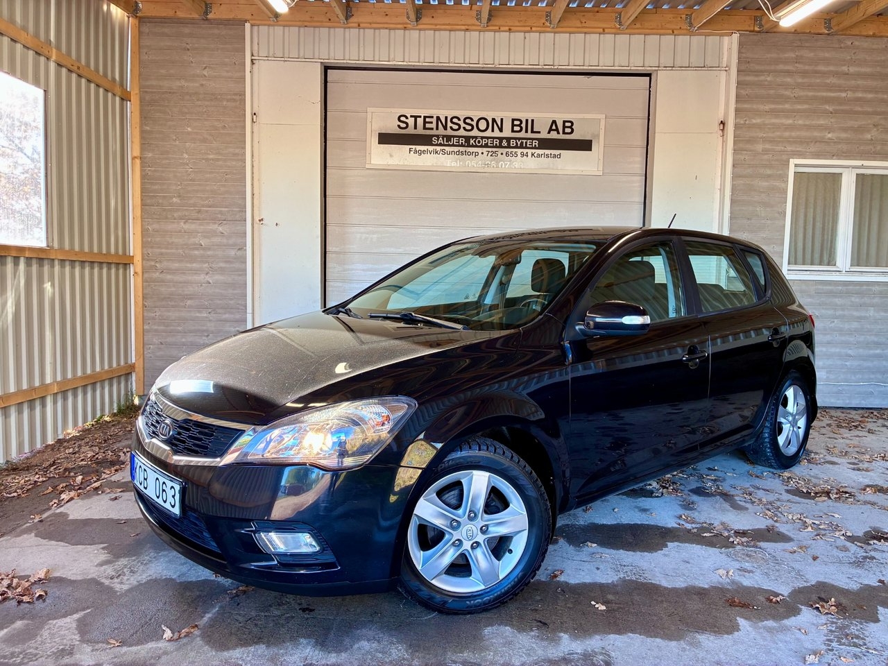 Kia Ceed 1.6 EX 2010, bild 2/10