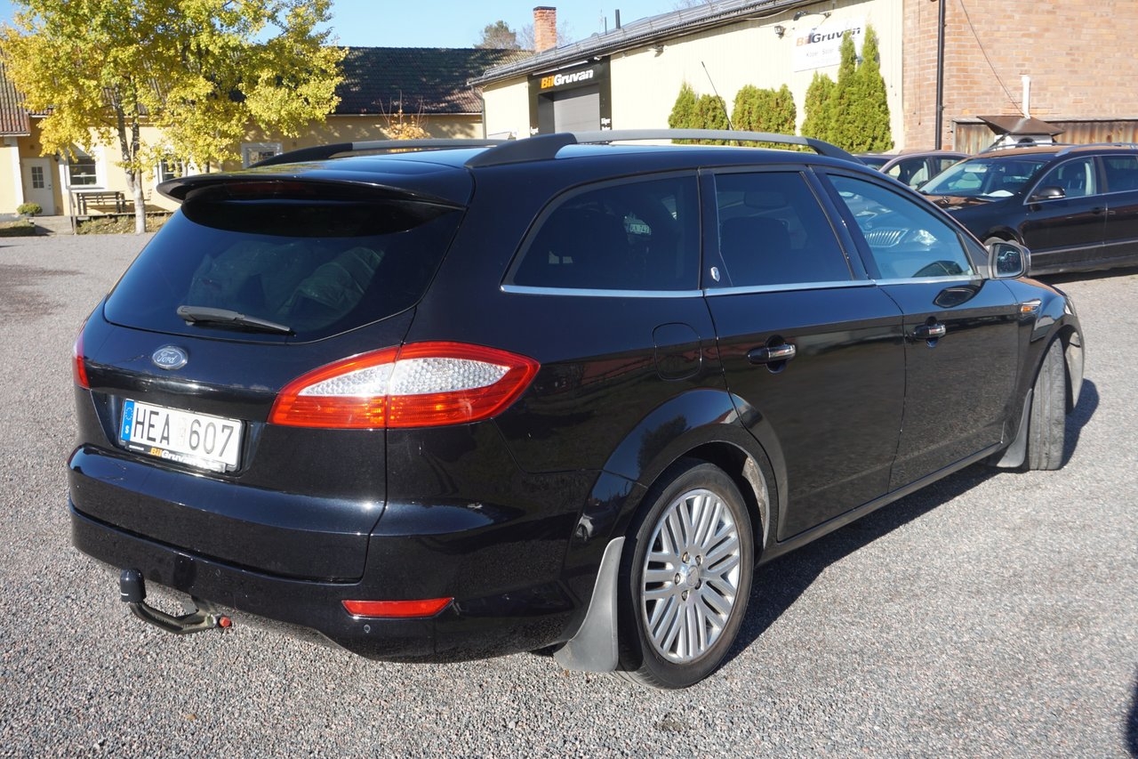 Ford Mondeo 2.0 TDCi DPF Ghia 2008, bild 3/8