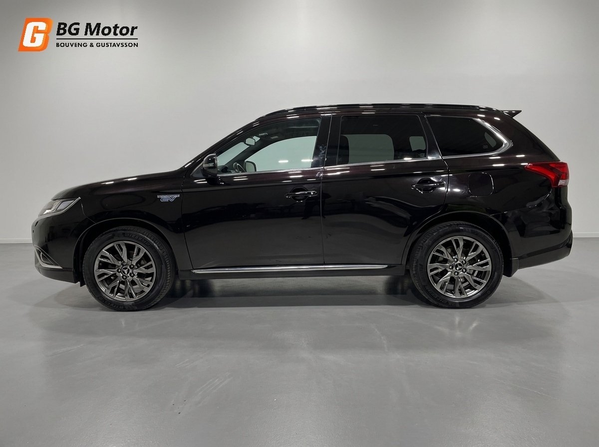 Mitsubishi Outlander 2018, bild 3/10