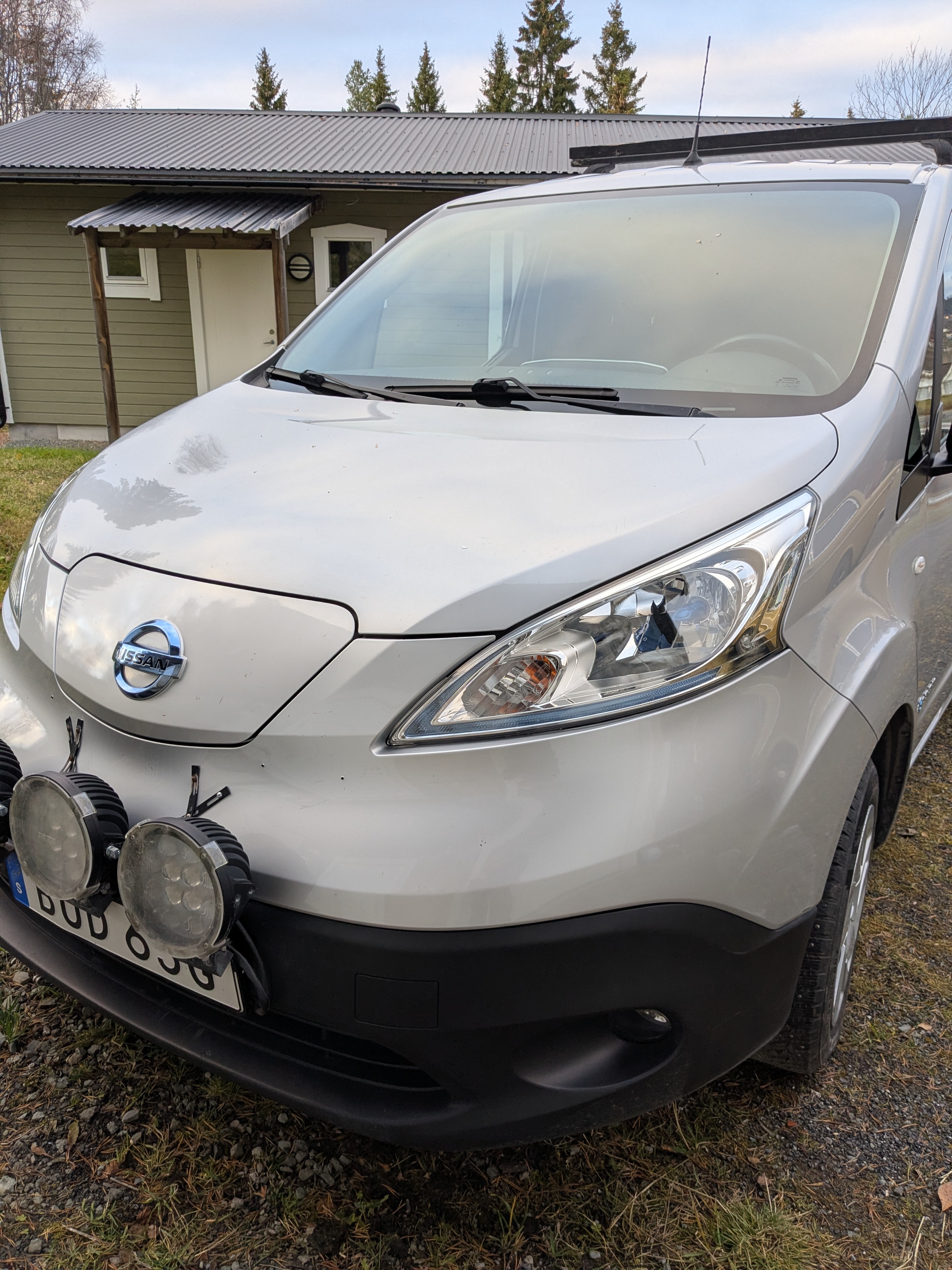Nissan e-NV200 40 kWh 2020, bild 2/4