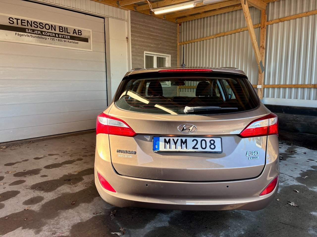 Hyundai i30 1.6 CRDi Business 2013, bild 6/10