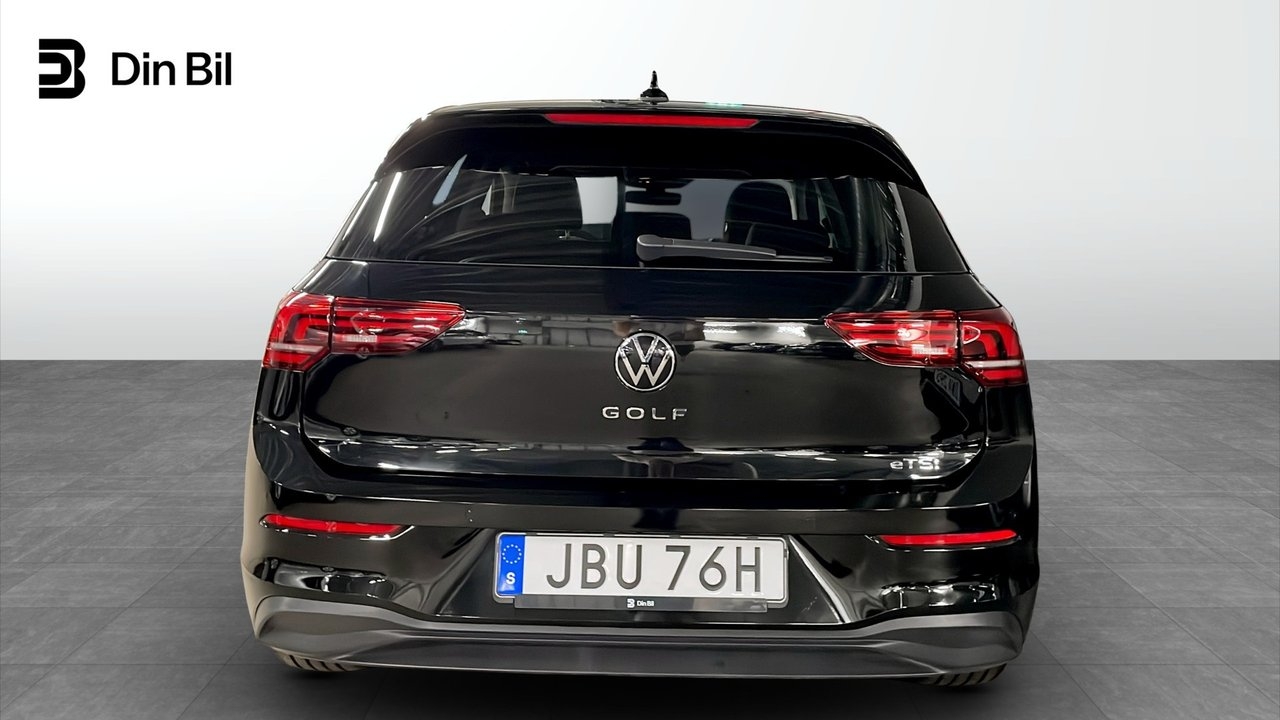 Volkswagen Golf 1.5 eTSI 2026, bild 5/10