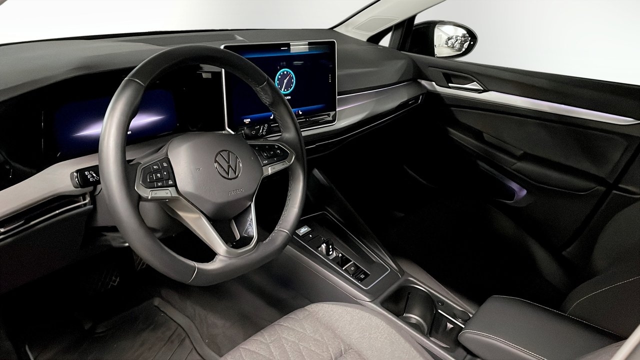 Volkswagen Golf 1.5 eTSI 2026, bild 7/10